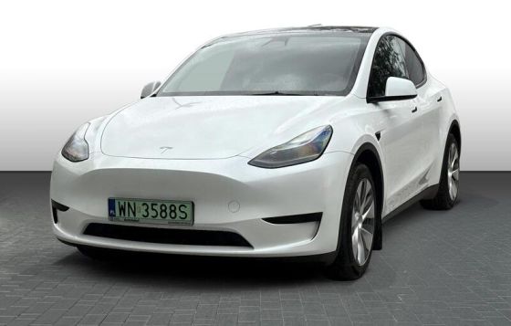 Tesla Model Y – auto używane w najmie